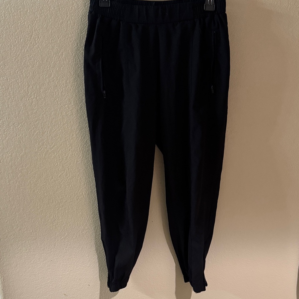 Old Navy Size Medium Black Jogger Pants